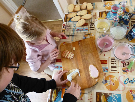 easter egg biscuits dec 2