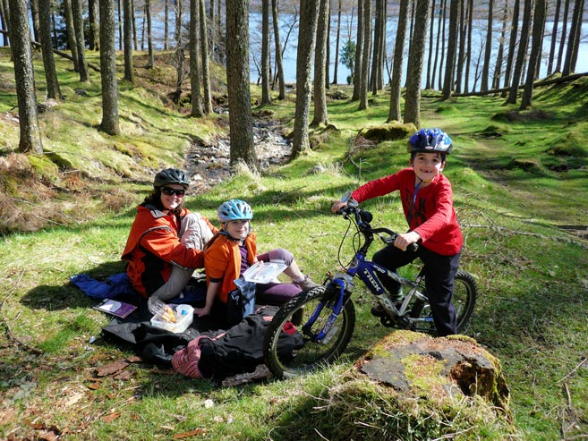 family cycling scotland