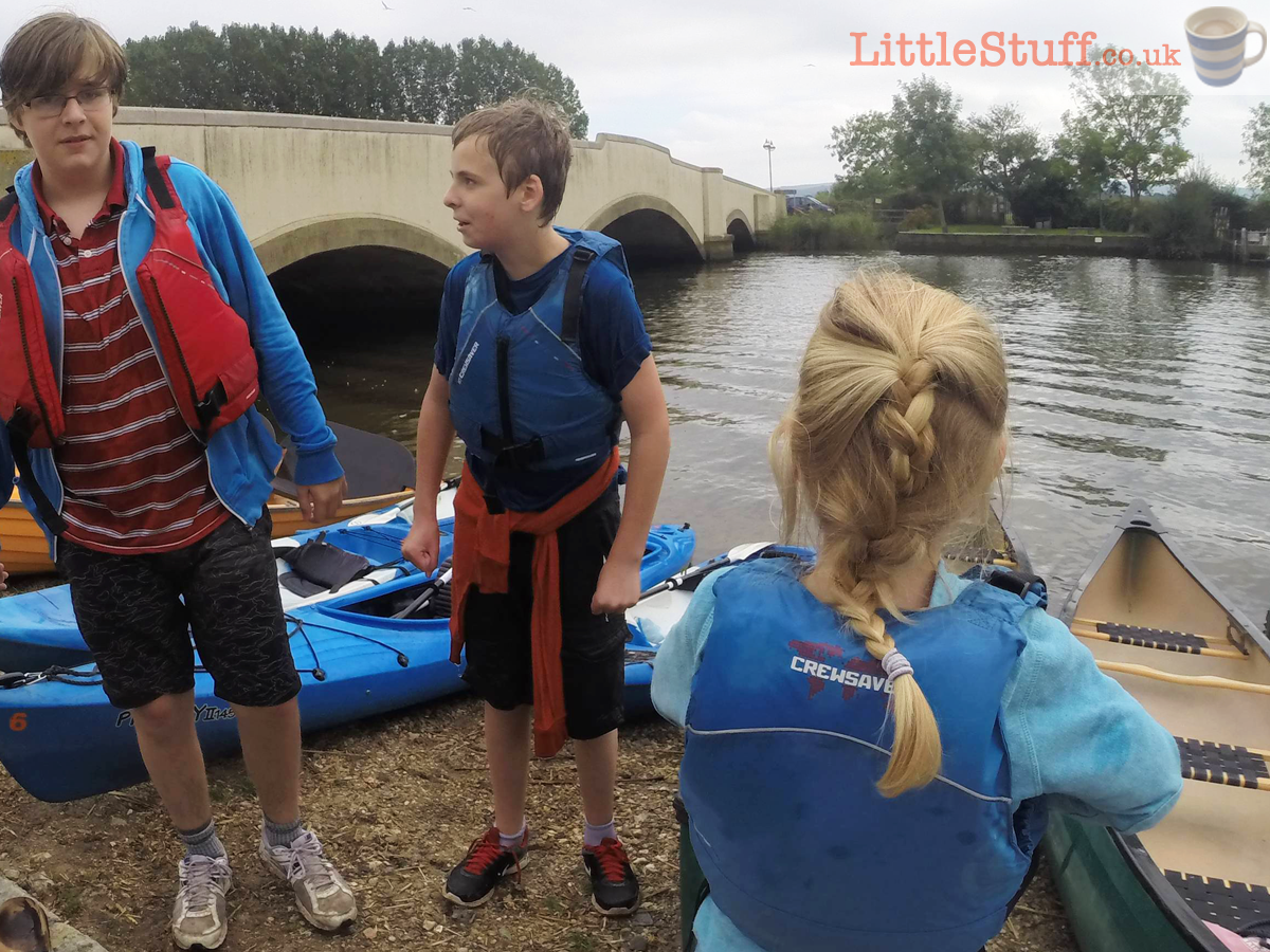kayak-hire-for-family-in-Dorset