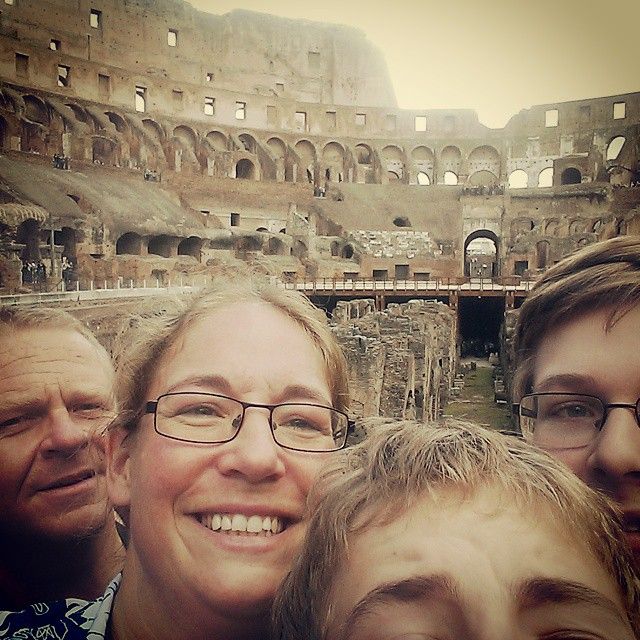 Colosseum family selfie
