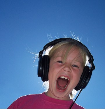 child-headphones-shouting