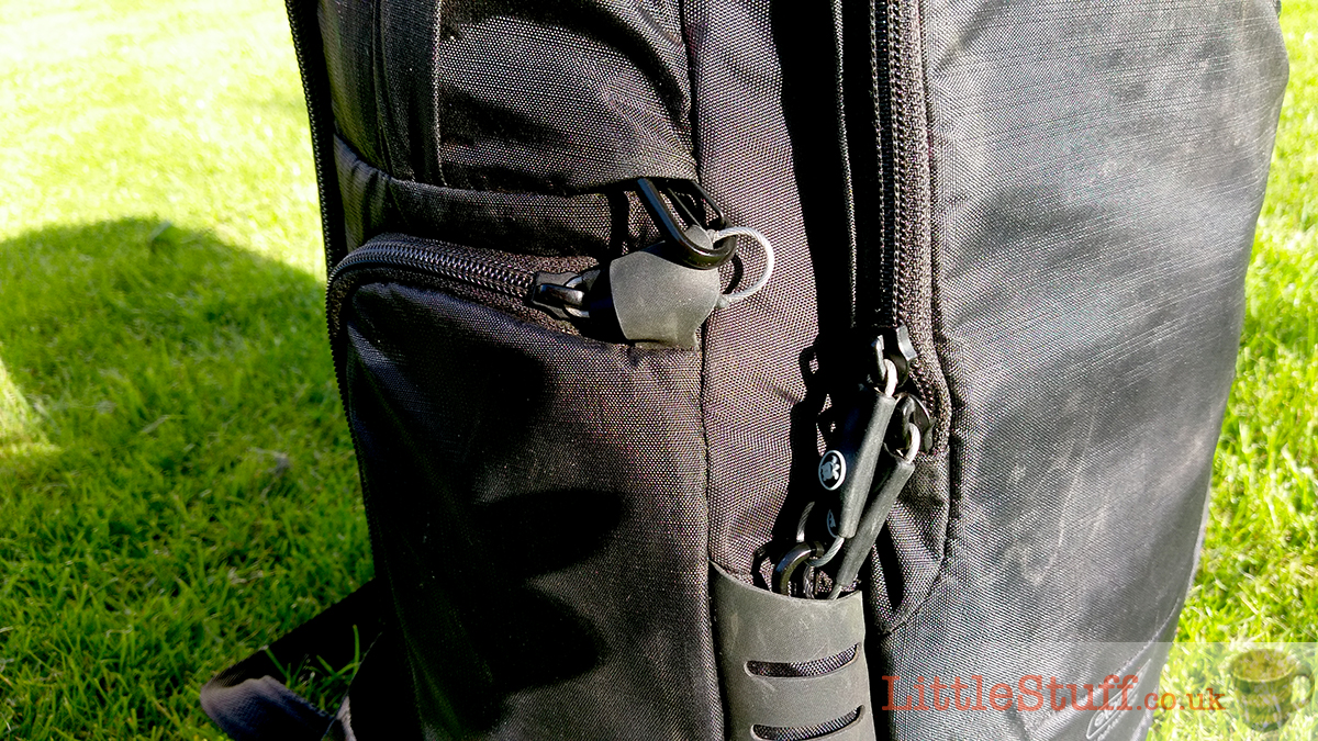 secure-camera-backpack