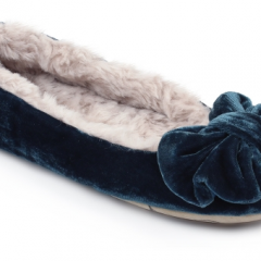 Spotted! Amazingly soft and pretty slippers from Ruby&Ed