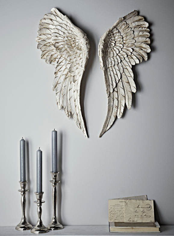 Antique White Angel Wings | #ChristmasGiftGuide