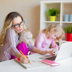Handy Money-Saving Tips for Single Parents