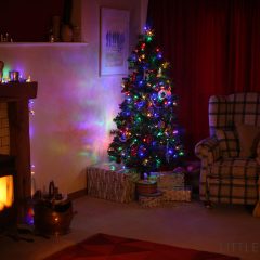 Create a Beautiful Christmas Living Room for £67