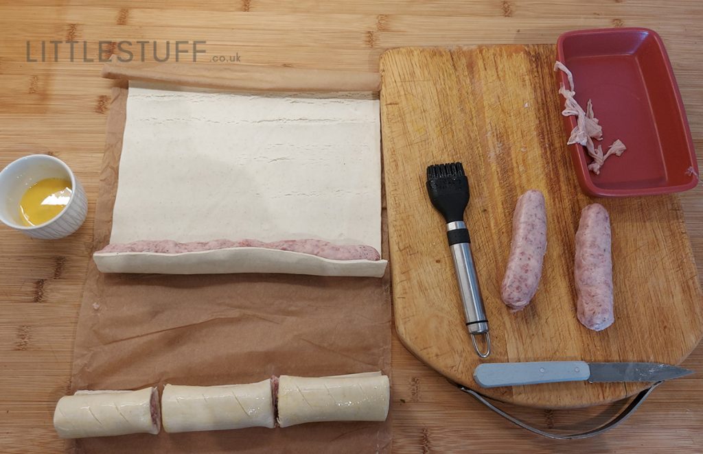 easy sausage rolls recipe instructional