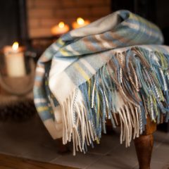 How to Purchase High-quality Blankets & Pillows: A Full Buying Guide