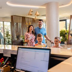 The Ultimate Checklist: What to Look for When Booking a Hotel for Your Family