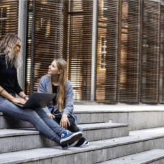 4 Questions To Ask Before Renting Privately With Your Friends