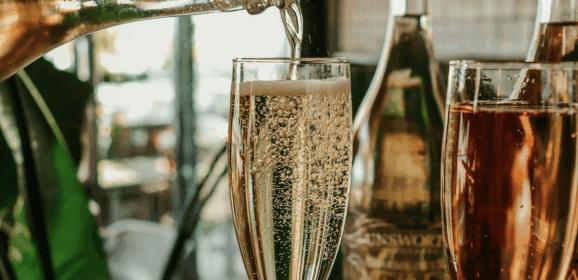 Sparkle Season: Prosecco Cocktails to Savour