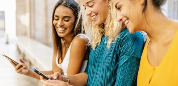 How eSIM Is Reshaping Cross-Border Banking