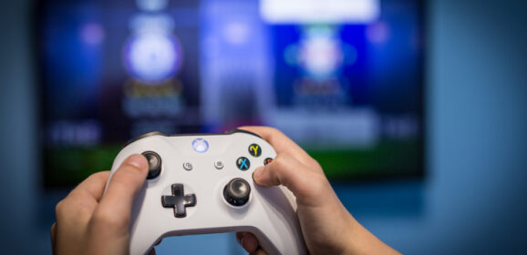 The Role of Community in Keeping Games Relevant