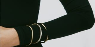 What Makes a Piece of Jewellery Feel Timeless Rather Than Trend-Led?