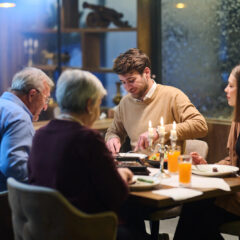 Simple Ways to Make Family Gatherings Feel Special Without Overspending